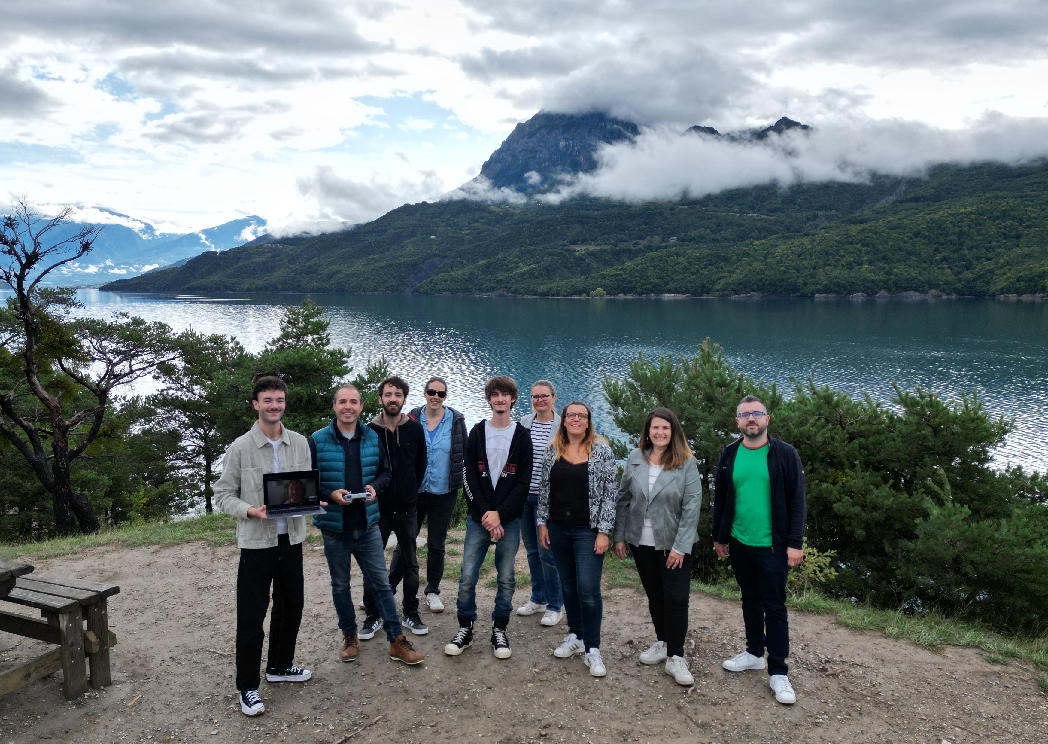 L'équipe de WebSenso devant le Morgon