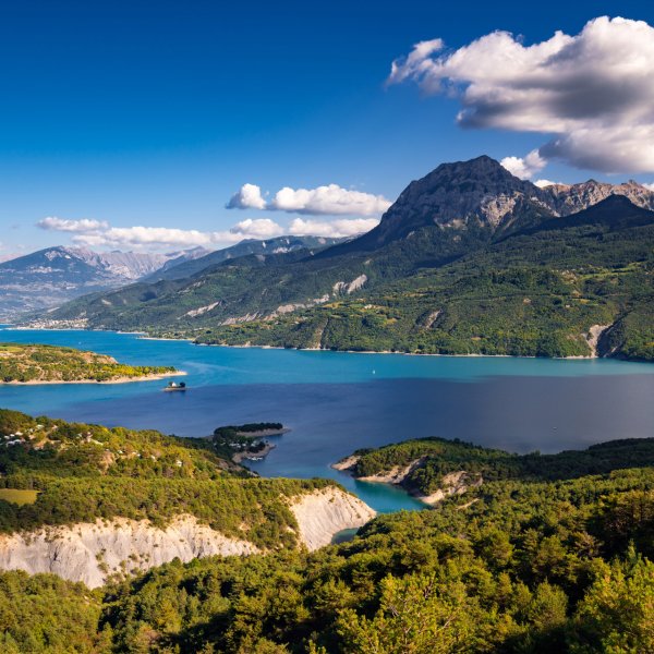 Vue sur le Lac de Serre-Ponçon