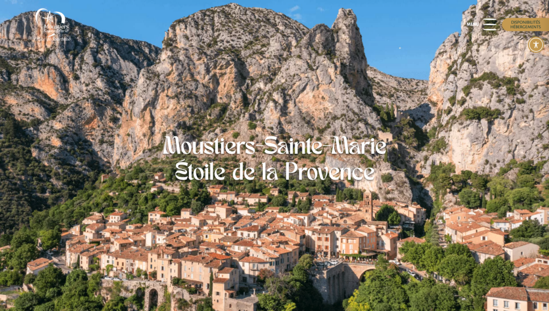 Image du premier écran du site web de Moustiers